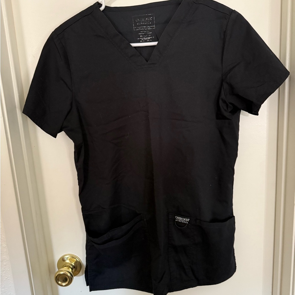 Cherokee Women's Black V-Neck Top